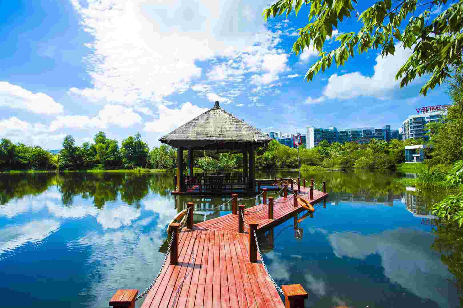 海南三亚万科湖畔度假公园项目实景图